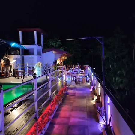 Hotel Sunny Cloud Harumalgoda Ngoại thất bức ảnh